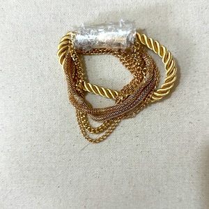 Gorgeous bracelet